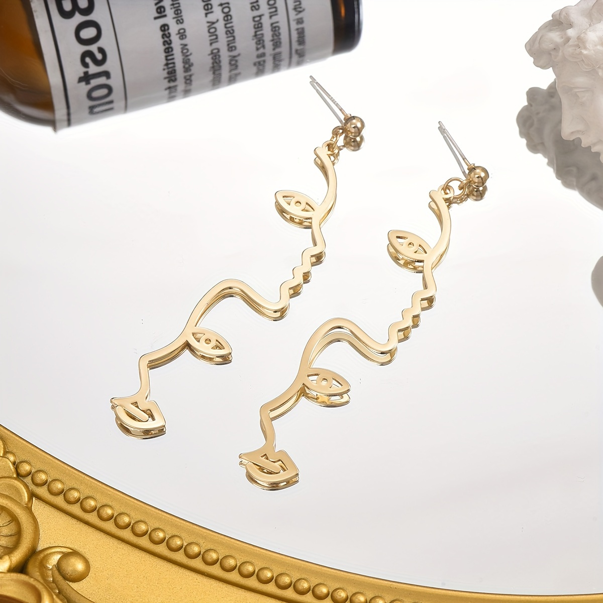 Stylish Double Face Line Dangle Earrings